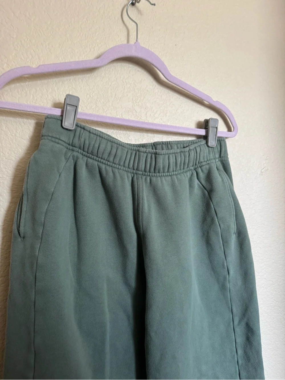 lululemon athletica very good